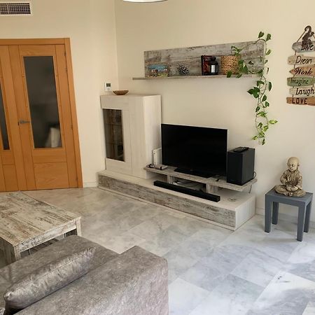 Habitacion Privada En Urbanizacion Con Piscina Y Pista De Padel 엘푸에르토데산타마리아 외부 사진